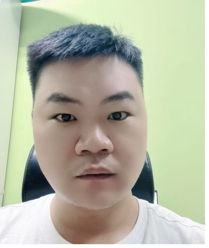 初白的第一张照片--梅州相亲服务中心