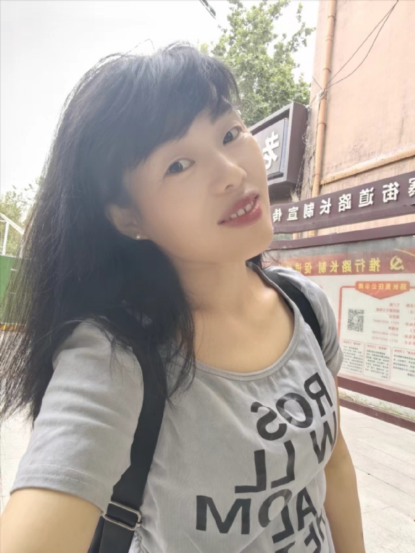 心艺的第一张照片--梅州相亲服务中心