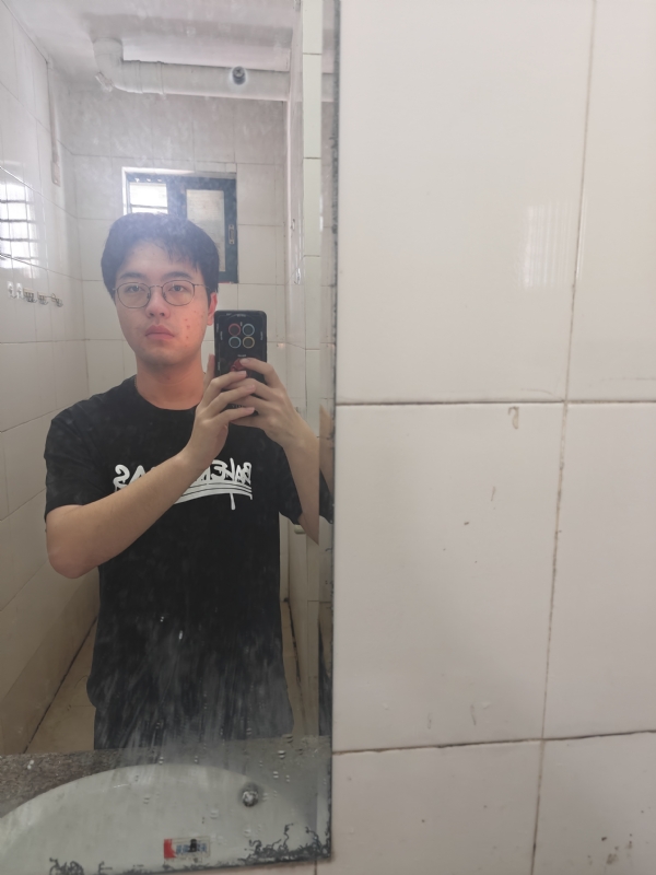 爱看尖尖星人的第一张照片--梅州相亲服务中心