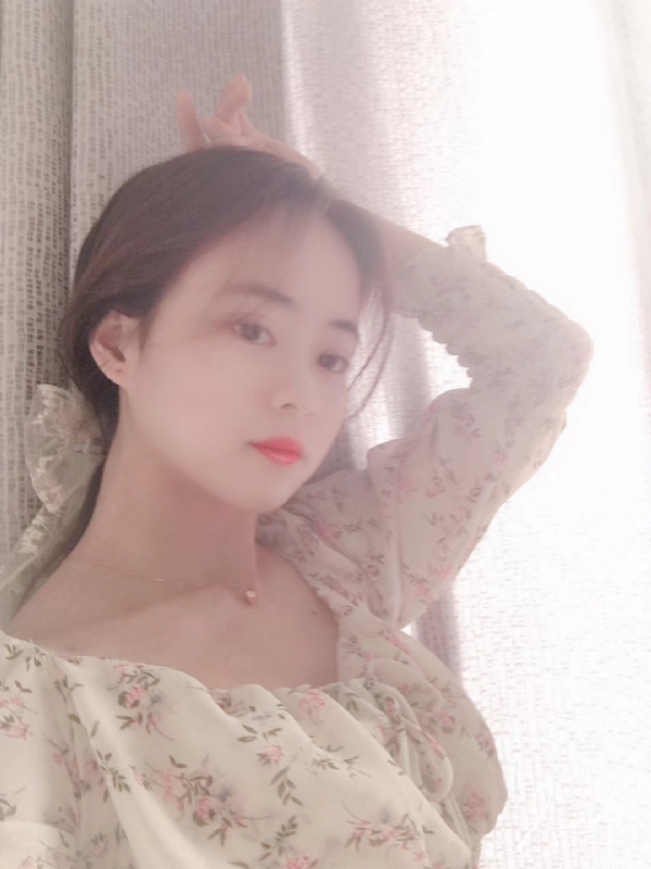 泡芙的第五张照片--梅州相亲服务中心