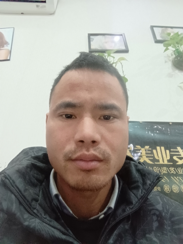 liuliyong的第一张照片--梅州相亲服务中心