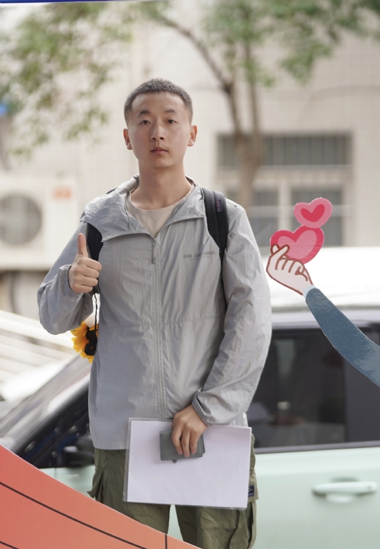 当下的第一张照片--梅州相亲服务中心