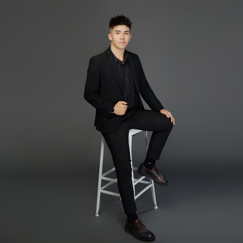 阿龙设计师的第五张照片--梅州相亲服务中心