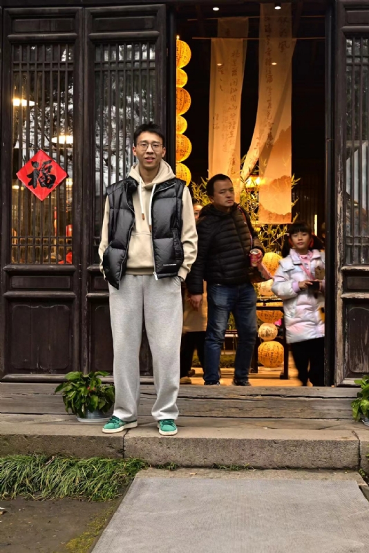 浦江小后生的第一张照片--梅州相亲服务中心