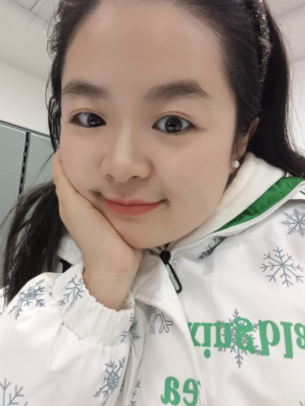 玥玥的第一张照片--梅州相亲服务中心