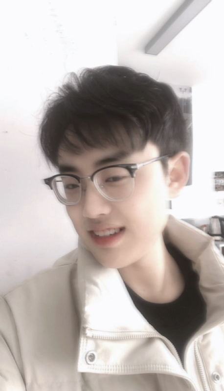 梁21的第一张照片--梅州相亲服务中心