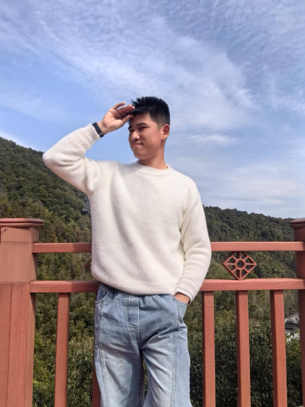 颜SEME的第一张照片--梅州相亲服务中心