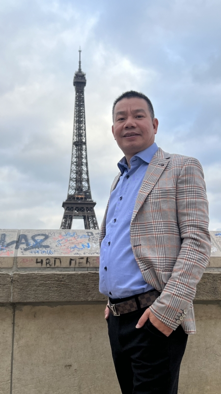 阳光灿烂的日子的第一张照片--梅州相亲服务中心