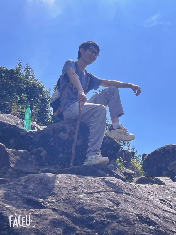 落叶之秋的第二张照片--梅州相亲服务中心