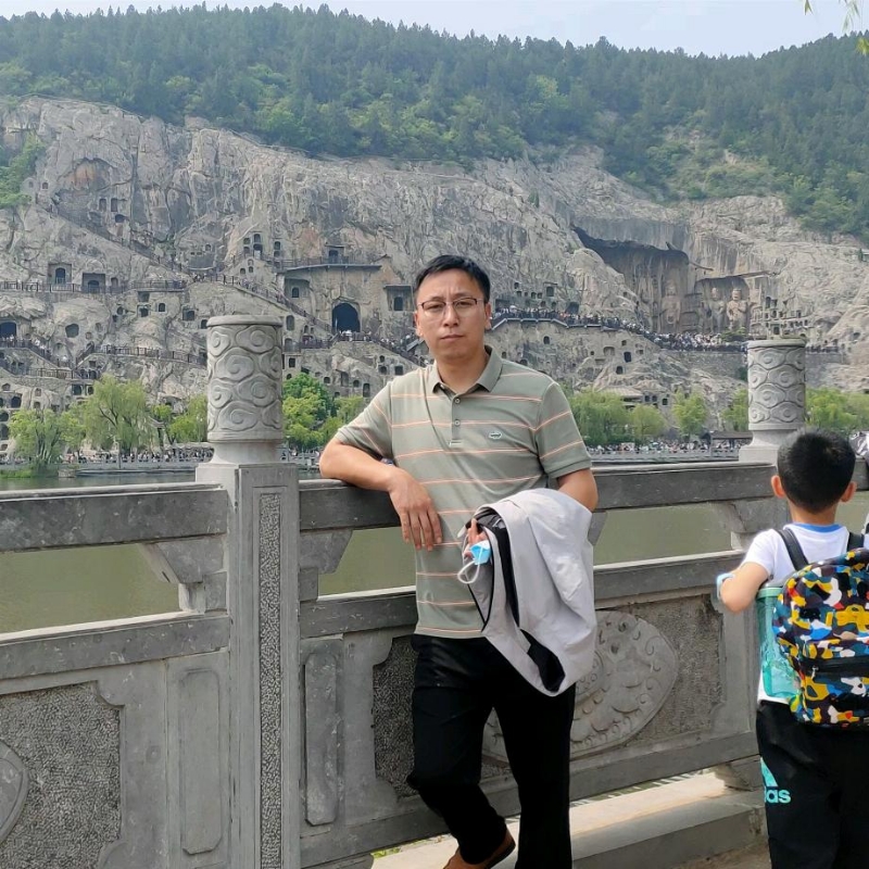 啊坤的第一张照片--梅州相亲服务中心