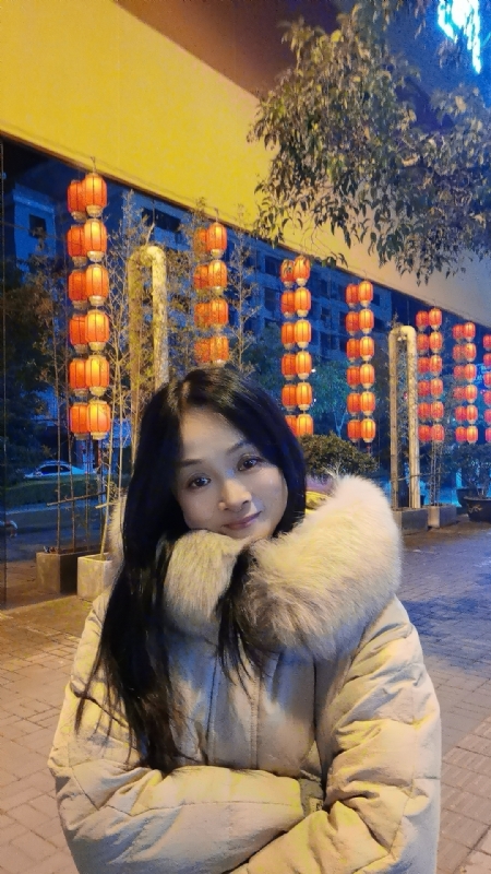 伊伊的第二张照片--梅州相亲服务中心