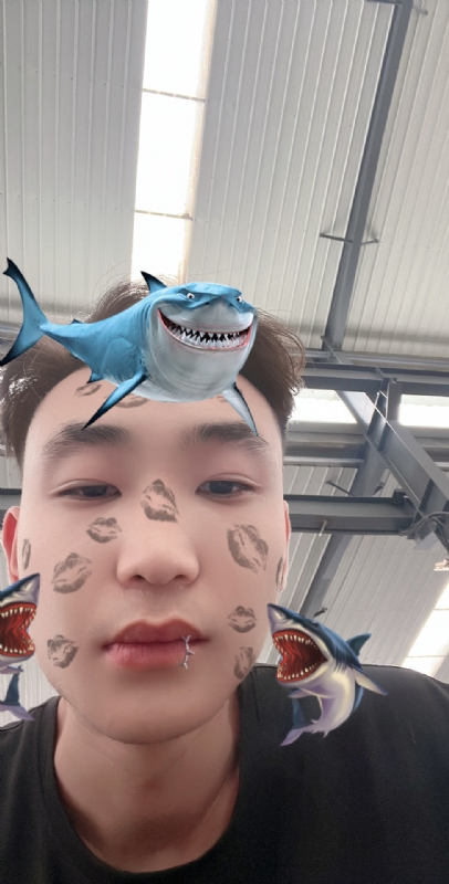 孤独的人的第一张照片--梅州相亲服务中心