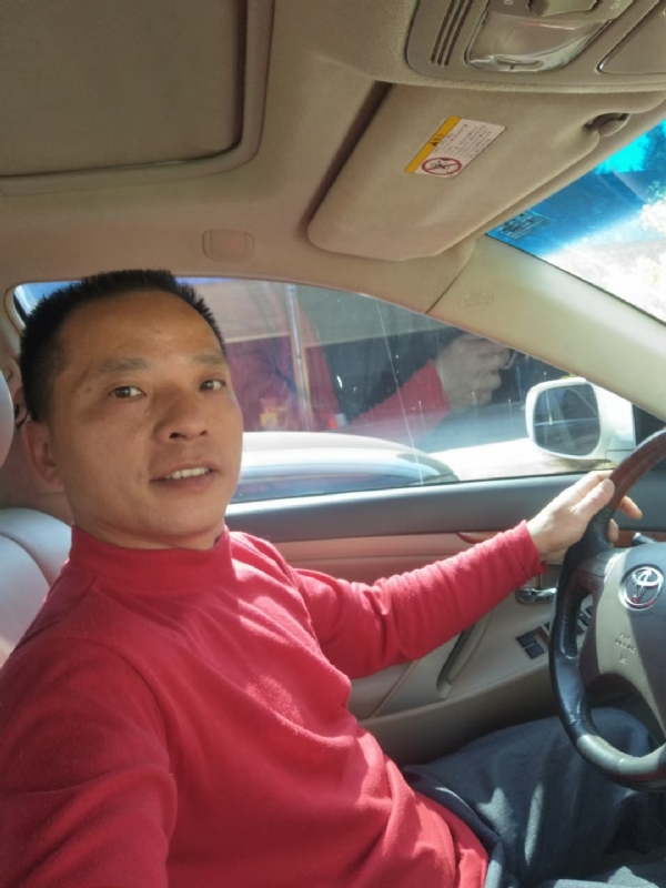 真诚征婚的第三张照片--梅州相亲服务中心