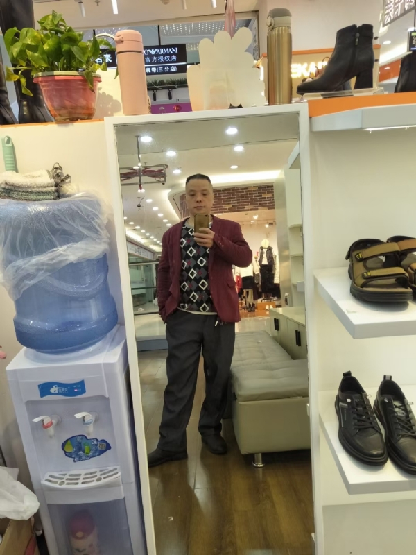 真诚征婚的第四张照片--梅州相亲服务中心