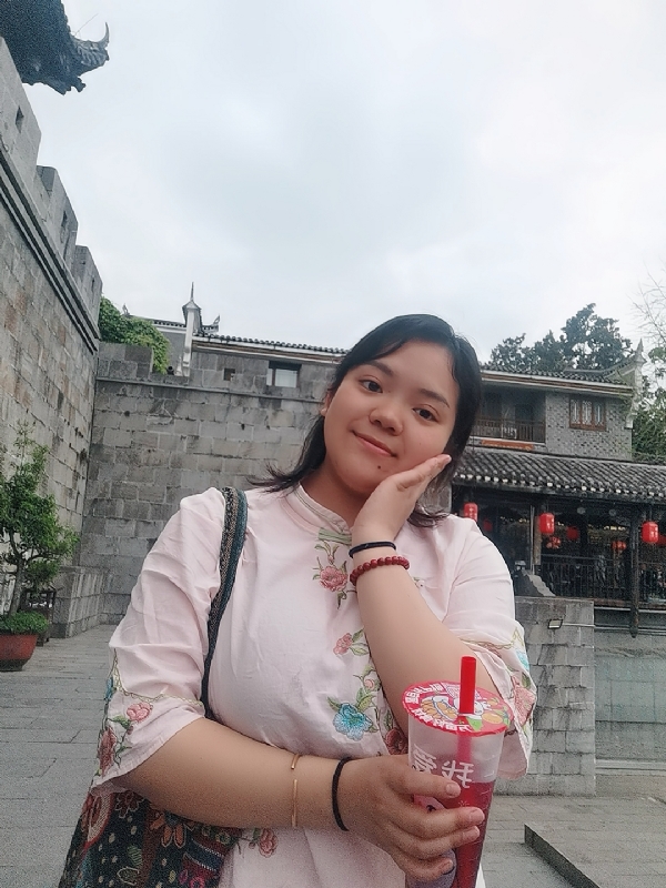 敏兮小沫的第二张照片--梅州相亲服务中心