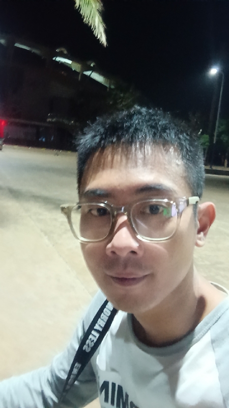 龙龙的第二张照片--梅州相亲服务中心