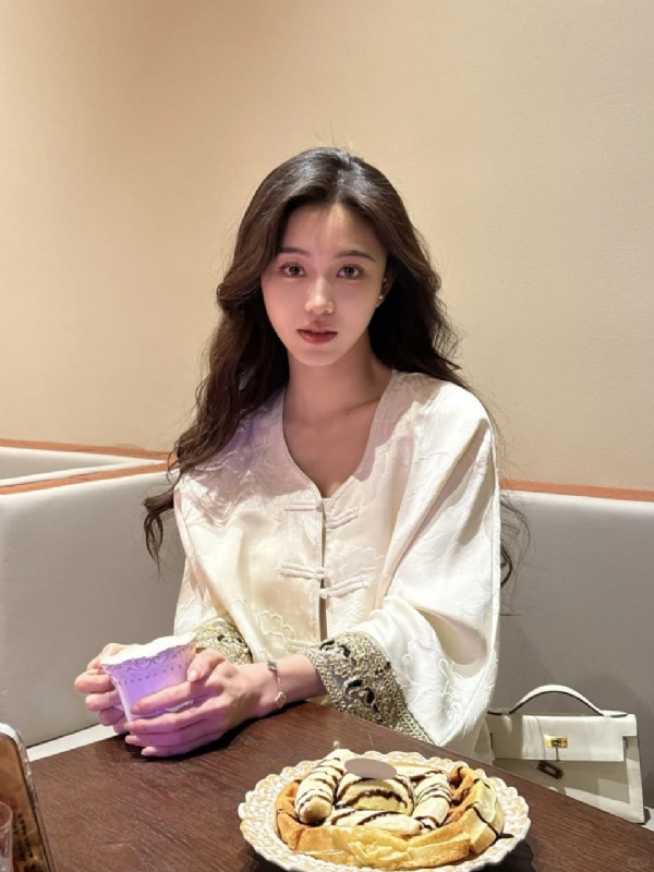 Anna的第二张照片--梅州相亲服务中心