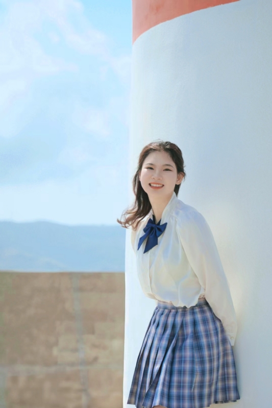 j女士的第一张照片--梅州相亲服务中心