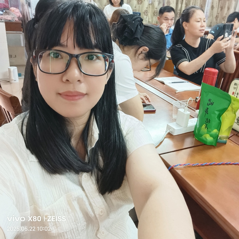 雯城慧敏的第一张照片--梅州相亲服务中心