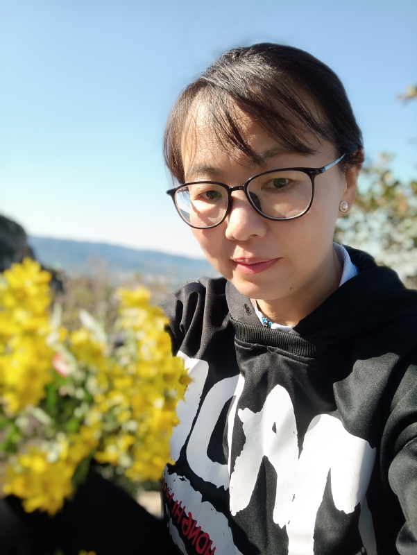 丽丽的第一张照片--梅州相亲服务中心