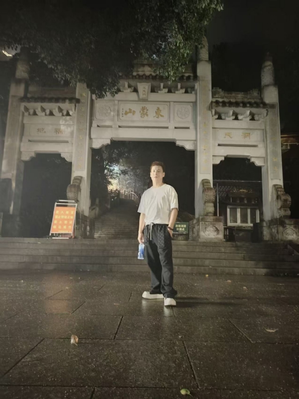 慕晨的第一张照片--梅州相亲服务中心