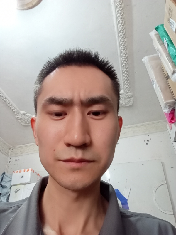 西门吹雪的第一张照片--梅州相亲服务中心