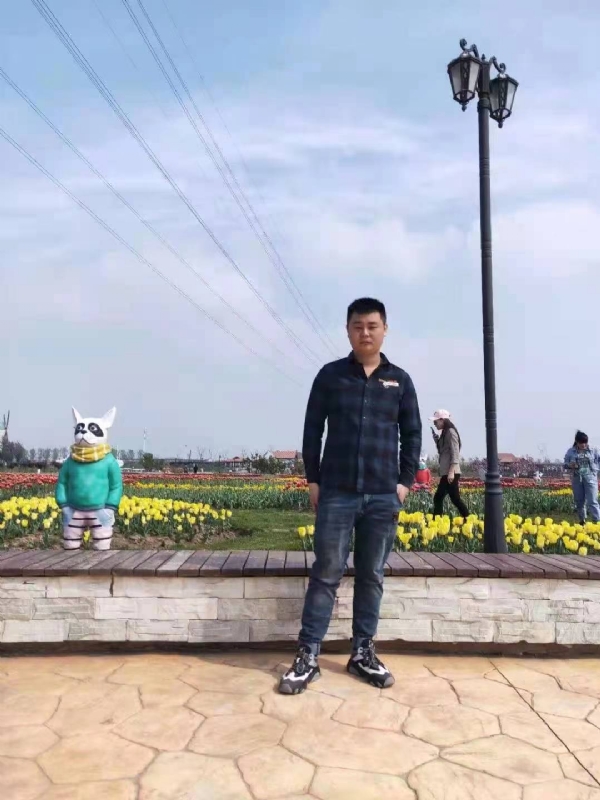 海阔天空的第一张照片--梅州相亲服务中心