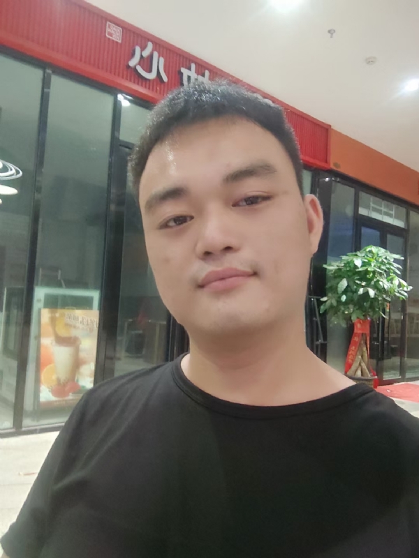 寻找另一半的第二张照片--梅州相亲服务中心