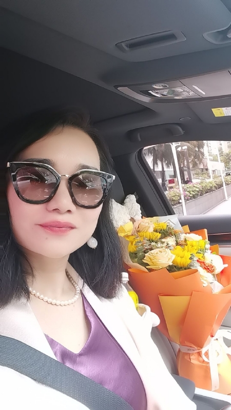 Apple的第一张照片--梅州相亲服务中心