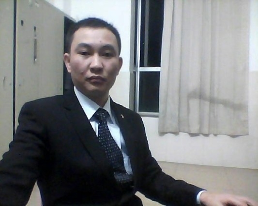 诚恳的大叔的第一张照片--梅州相亲服务中心