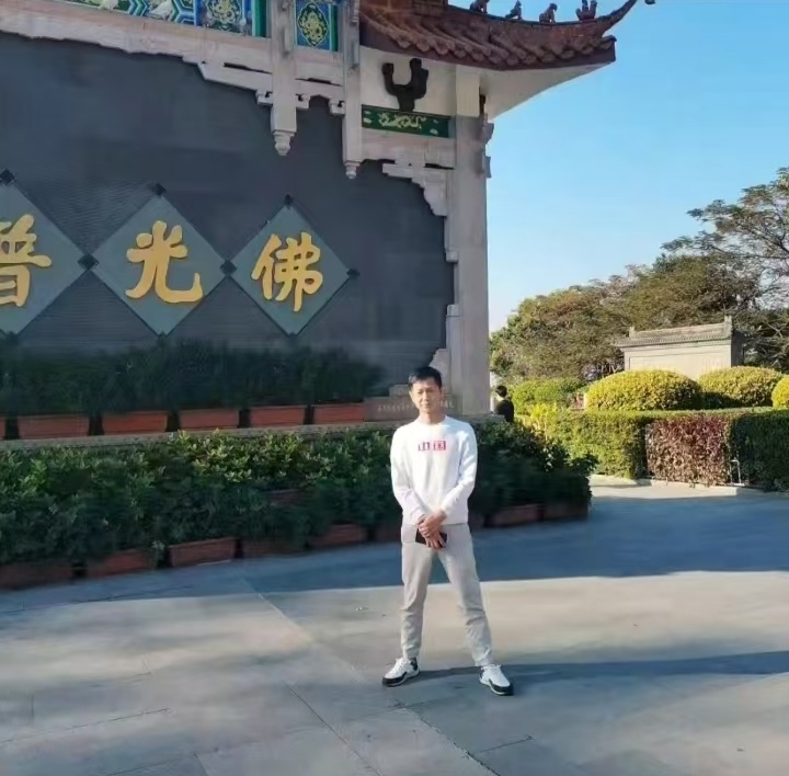 星艺的第一张照片--梅州相亲服务中心