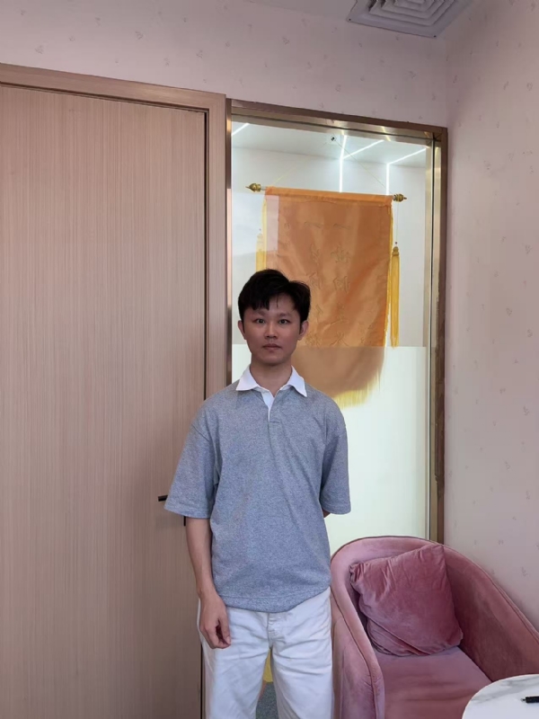 小叶子的第一张照片--梅州相亲服务中心