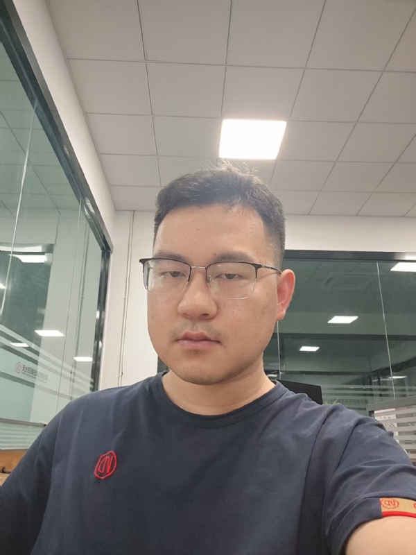 雨落浅响的第一张照片--梅州相亲服务中心