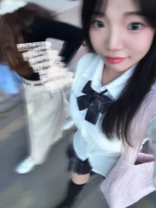 台灣小姐伊洛的第一张照片--梅州相亲服务中心