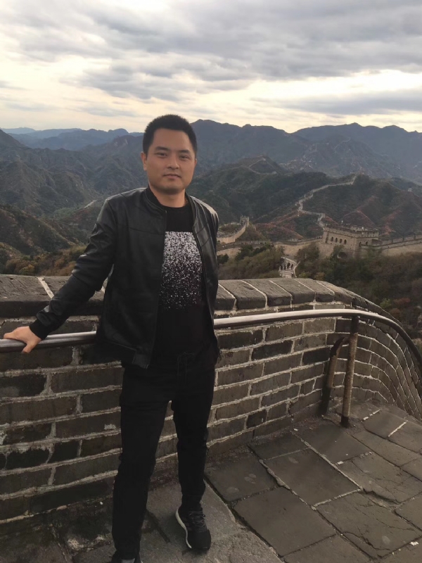 海阔天空的第一张照片--梅州相亲服务中心