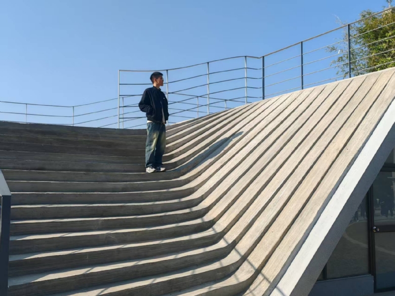 风微心动的第一张照片--梅州相亲服务中心