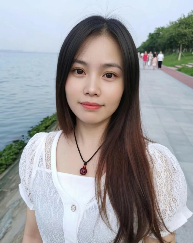 想你的月亮的第五张照片--梅州相亲服务中心