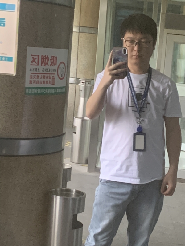 潜伏的第一张照片--梅州相亲服务中心