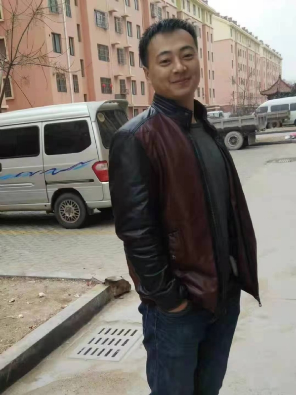 云淡风轻的第一张照片--梅州相亲服务中心