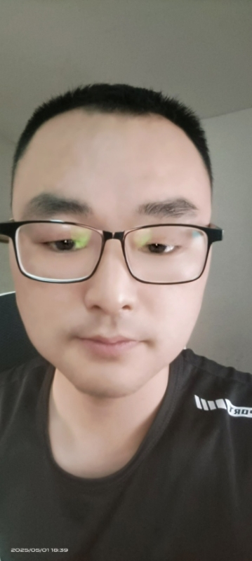 潮湿的心的第一张照片--梅州相亲服务中心