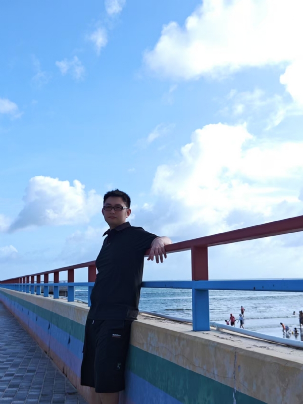 威wei的第二张照片--梅州相亲服务中心