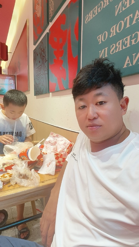 景色宏图的第一张照片--梅州相亲服务中心