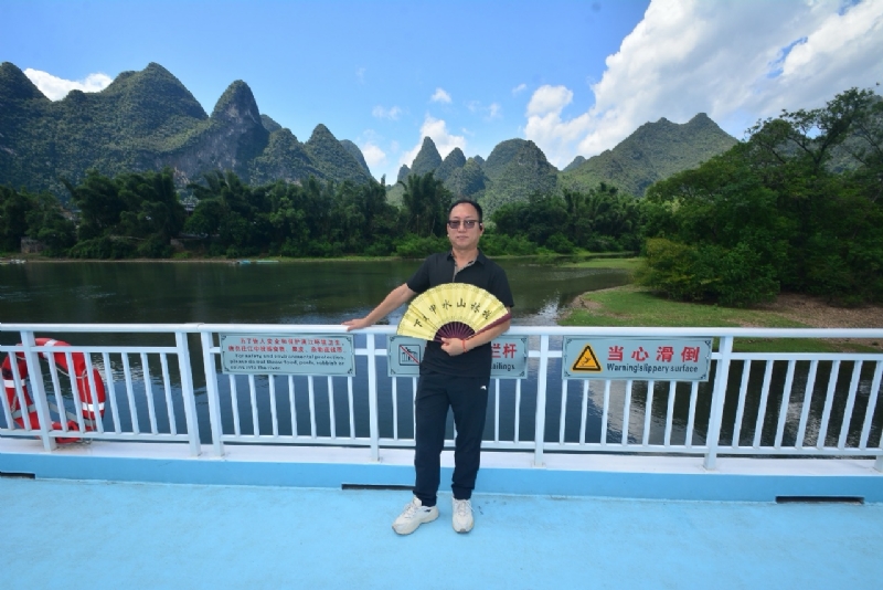 沙漠海的第四张照片--梅州相亲服务中心