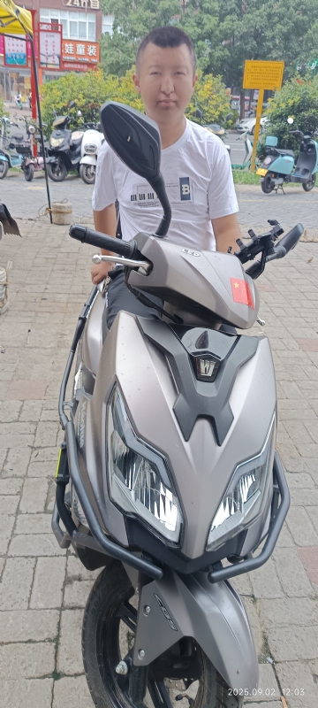 平淡的第二张照片--梅州相亲服务中心