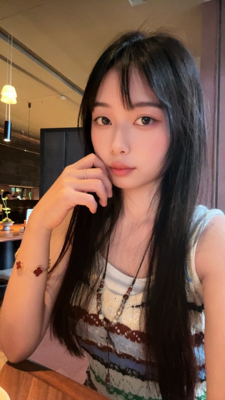 哈哈的第一张照片--梅州相亲服务中心