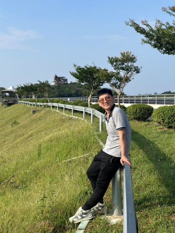 悠人的第一张照片--梅州相亲服务中心