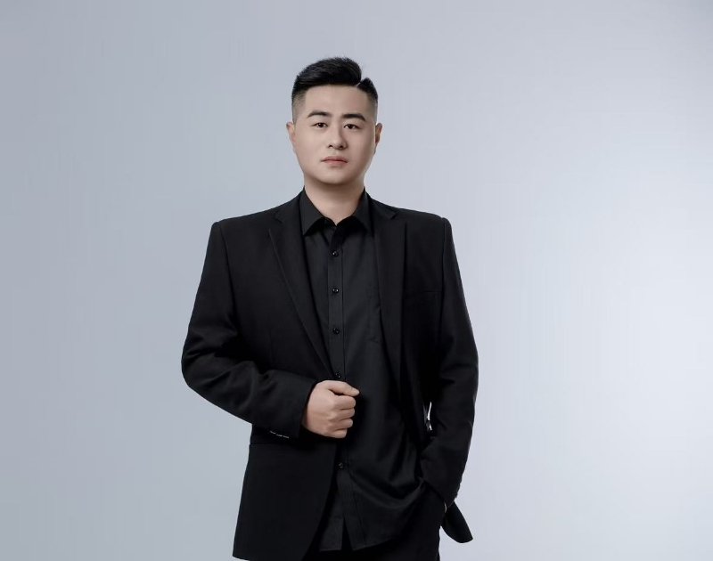 荣泽的第一张照片--梅州相亲服务中心