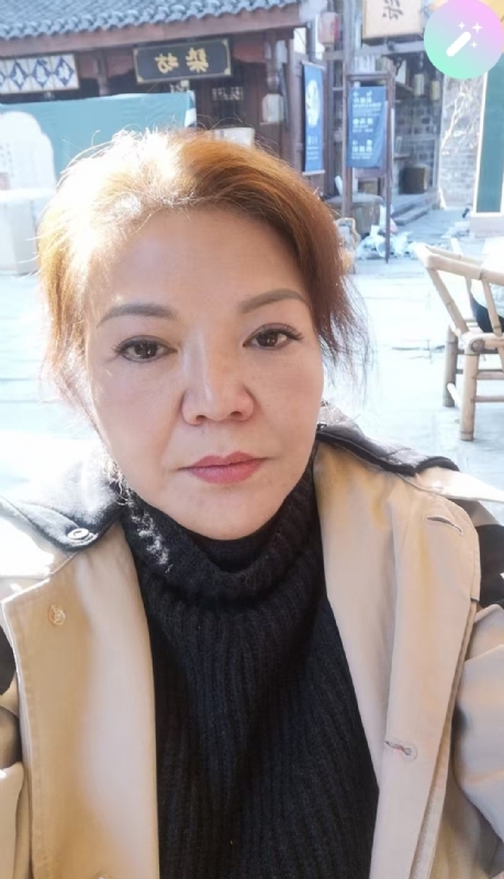 宛霞的第二张照片--梅州相亲服务中心