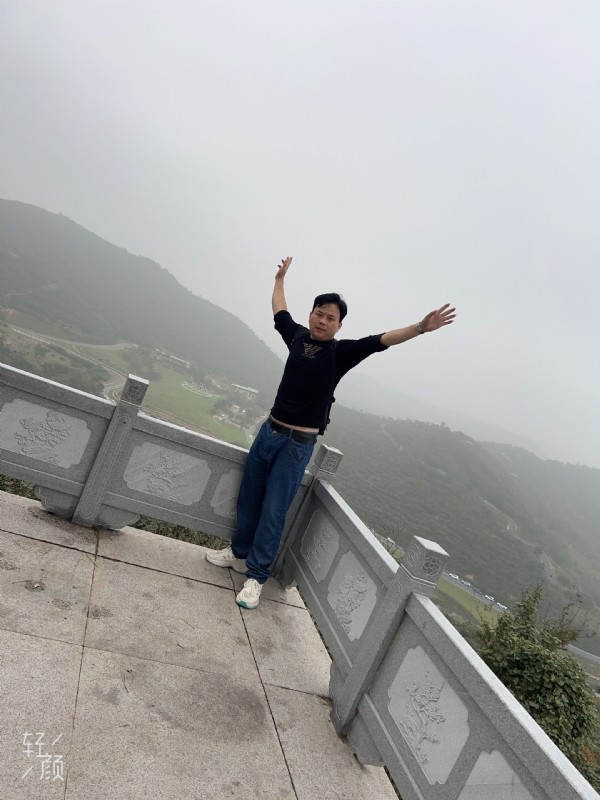 择一人白头偕老的第三张照片--梅州相亲服务中心