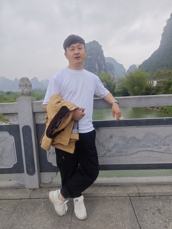 天选之人的第一张照片--梅州相亲服务中心